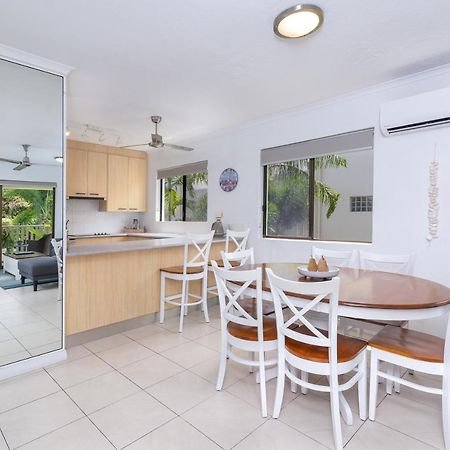 Seascape Holidays - Tropical Reef Apartments Port Douglas Exterior photo