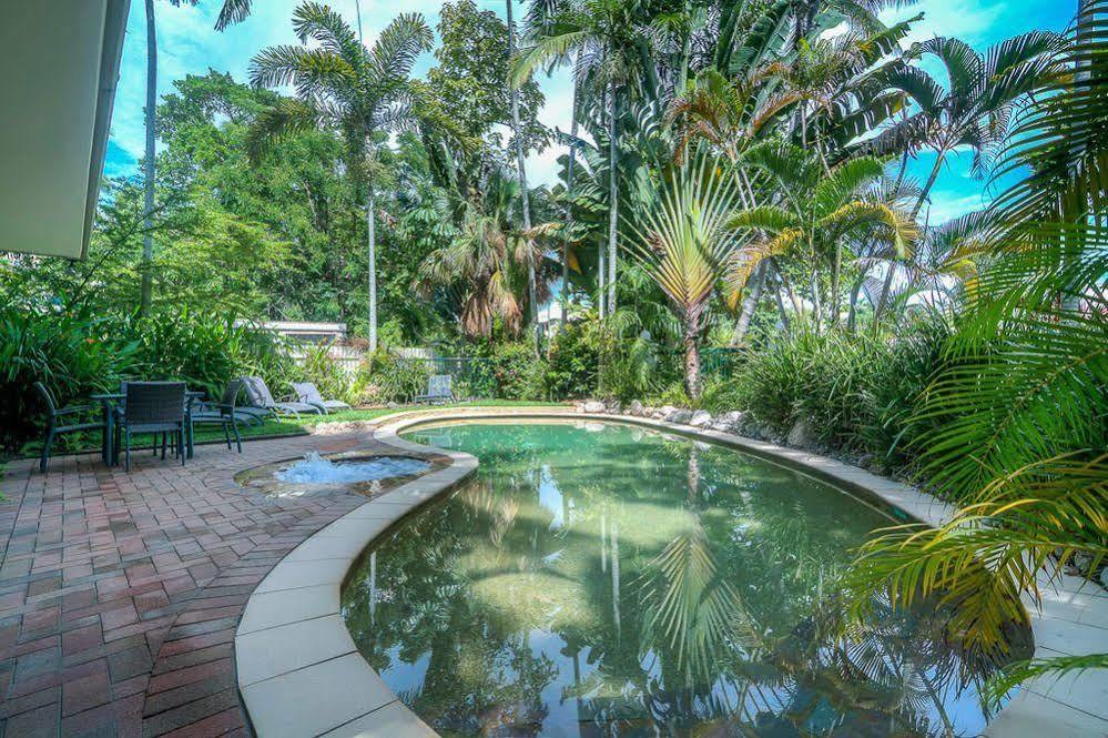 Seascape Holidays - Tropical Reef Apartments Port Douglas Exterior photo