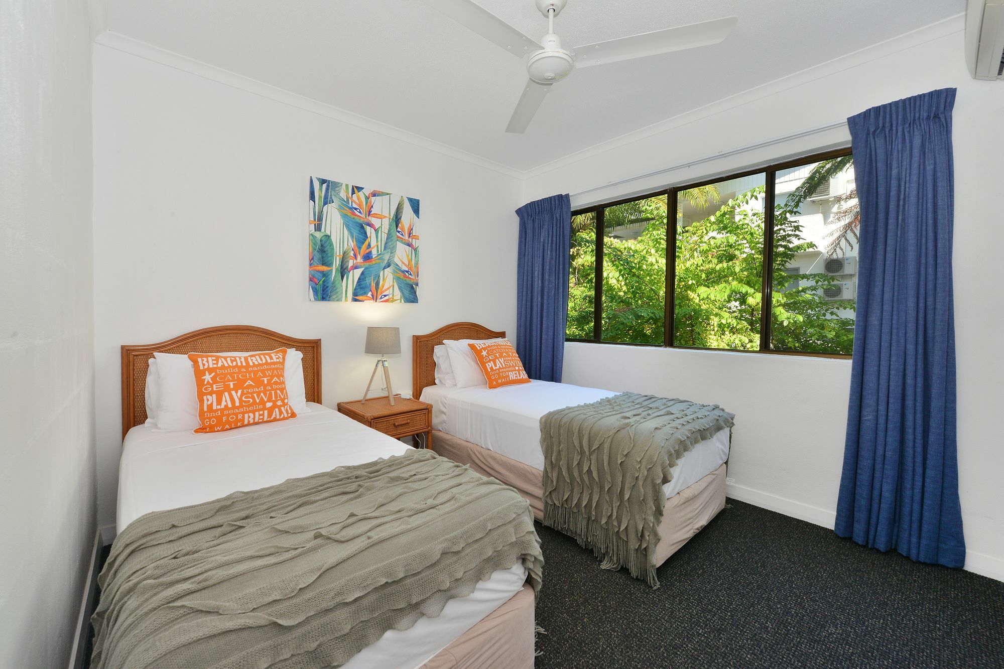 Seascape Holidays - Tropical Reef Apartments Port Douglas Exterior photo